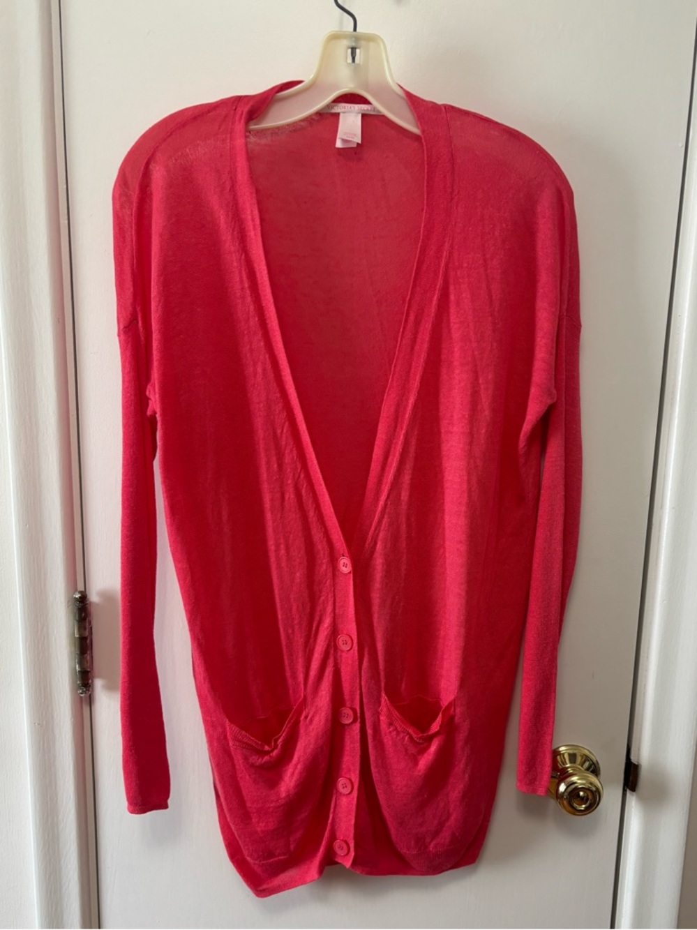 Victorias Secret Med Cardigan, preppy, 60% linen, modern classic, costal grandma